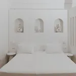 לינה וארוחת בוקר Mastropa Exclusive מסאפרה