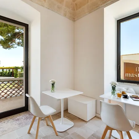 Mastropa Exclusive Panzió Massafra